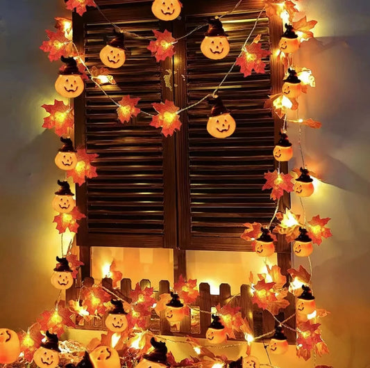 Autumn Maple Leaf & Pumpkin LED Garland – Halloween & Home Decor