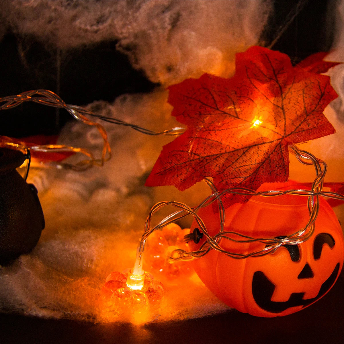 Autumn Maple Leaf & Pumpkin LED Garland – Halloween & Home Decor